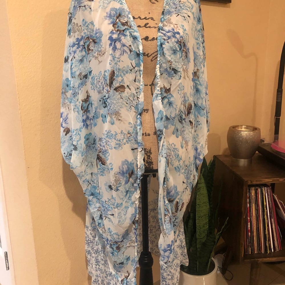 Blue Kimono - Picture 3 of 8